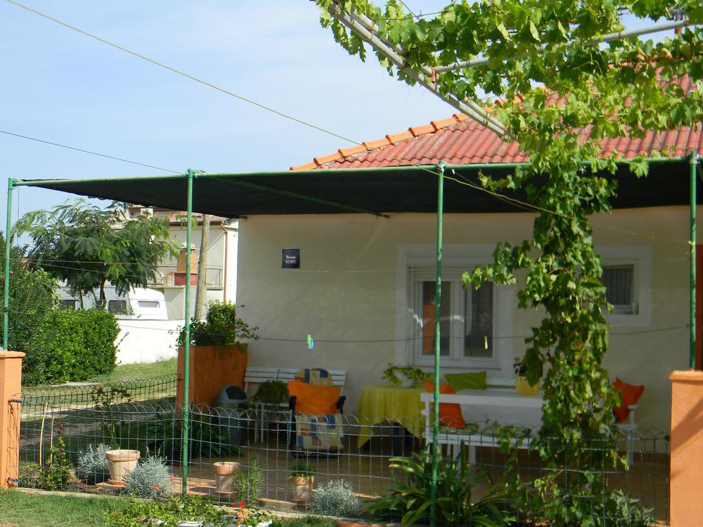 Apartments Gabriel Nin Quarto foto