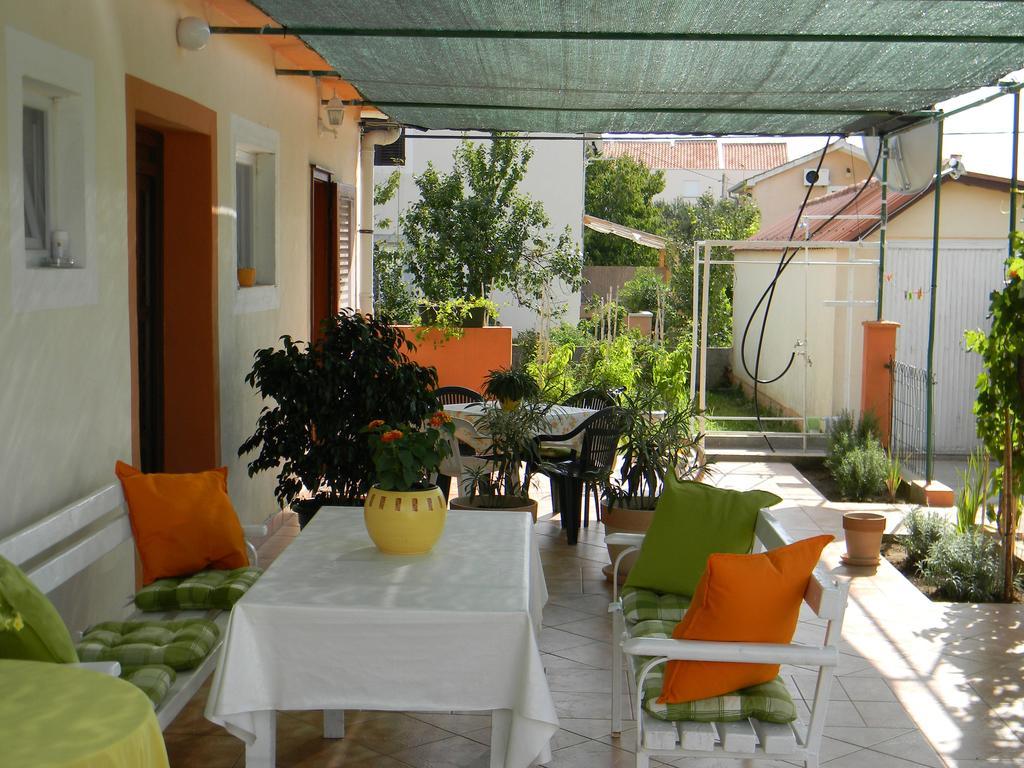 Apartments Gabriel Nin Quarto foto