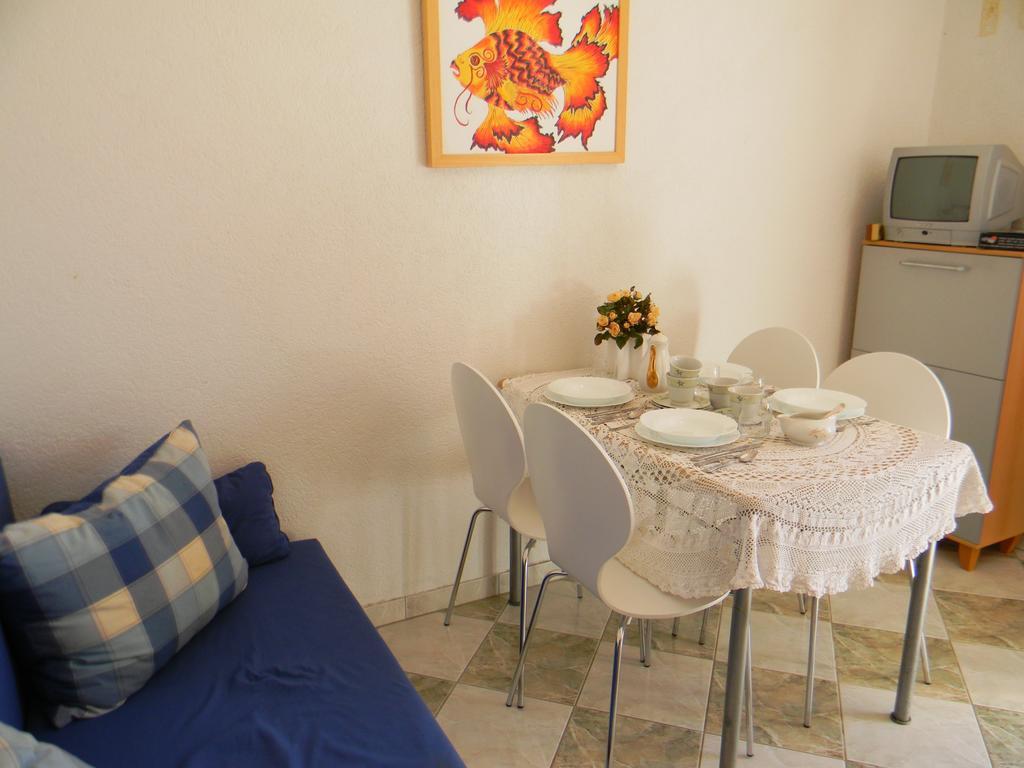 Apartments Gabriel Nin Quarto foto